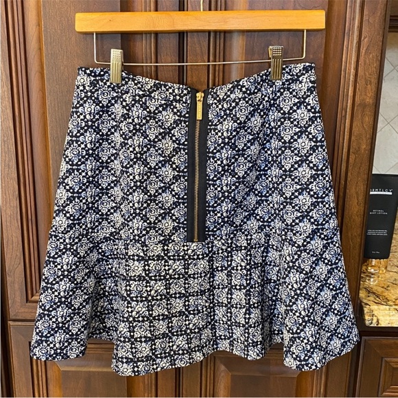 Michael Kors Skirt - Picture 4 of 10